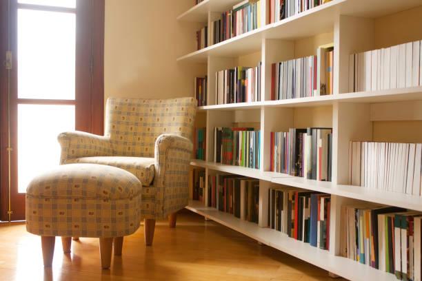 12 Creative Ideas on How to Organize Your Bookshelf Efficiently